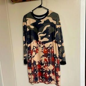 Long Sleeve dress. Size Small. Crazy Train. Worn Once.